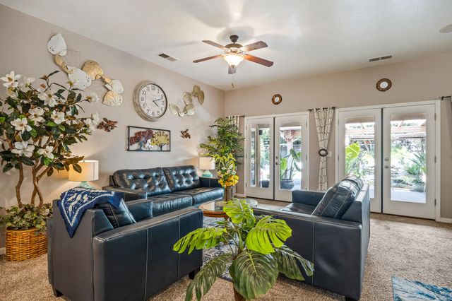 3624 N Jackie Street, Visalia, CA 93291