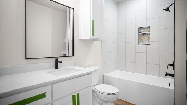 8360 Pleasant Valley Road, Decatur, AR 72722