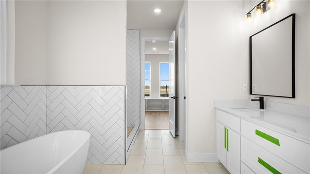 8360 Pleasant Valley Road, Decatur, AR 72722