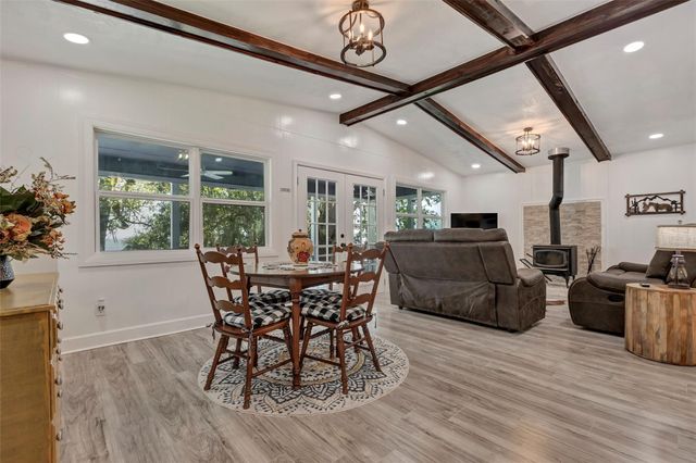 354 Edgewater Way, Point Blank, TX 77364