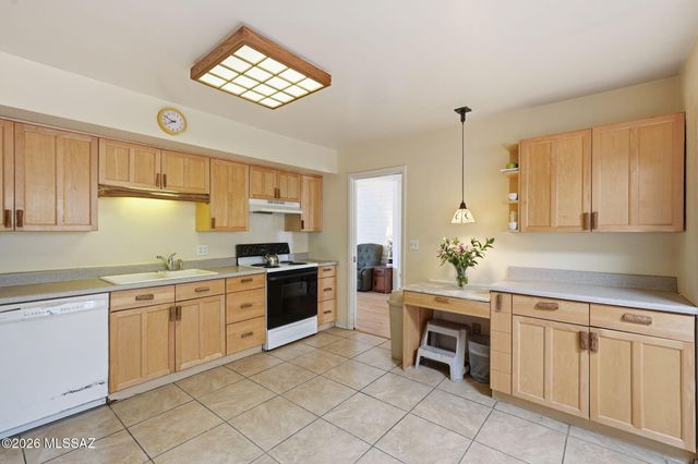 2154 N Calle De Vida, Tucson, AZ 85715