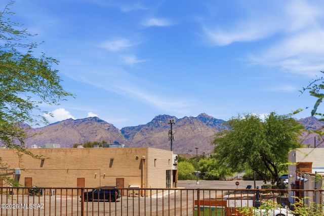 2154 N Calle De Vida, Tucson, AZ 85715