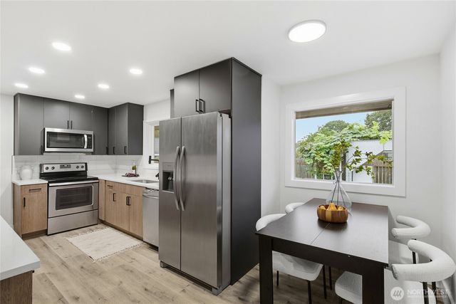 1202 22nd Street NE, Auburn, WA 98002