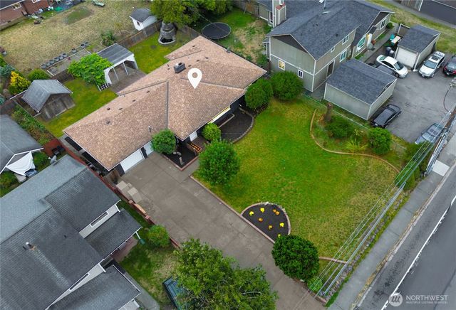 1202 22nd Street NE, Auburn, WA 98002