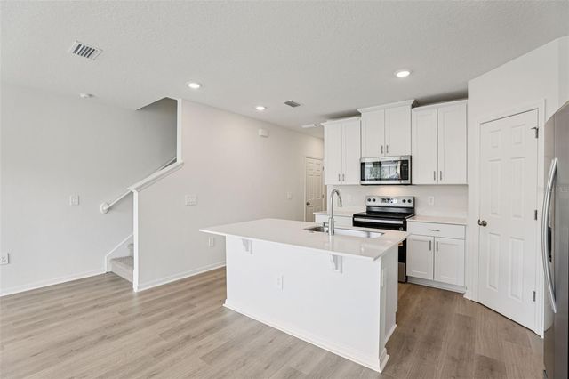 16354 BIRD OF PARADISE AVENUE, Clermont, FL 34714