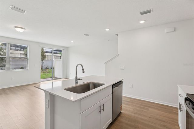 16354 BIRD OF PARADISE AVENUE, Clermont, FL 34714