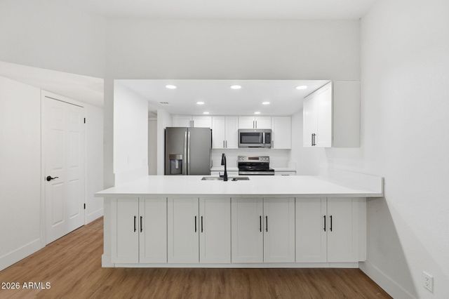 2515 N 52ND Street 208, Phoenix, AZ 85008