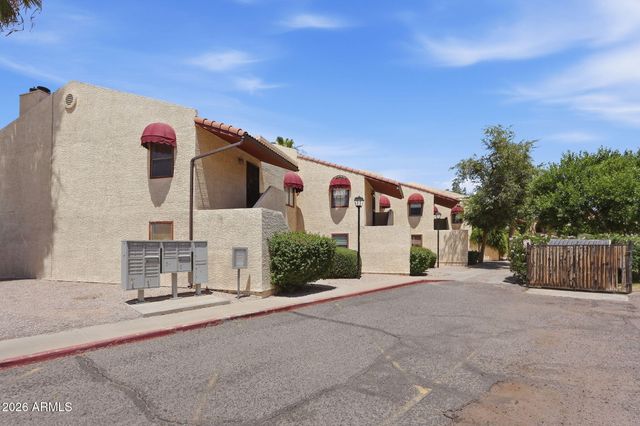 2515 N 52ND Street 208, Phoenix, AZ 85008