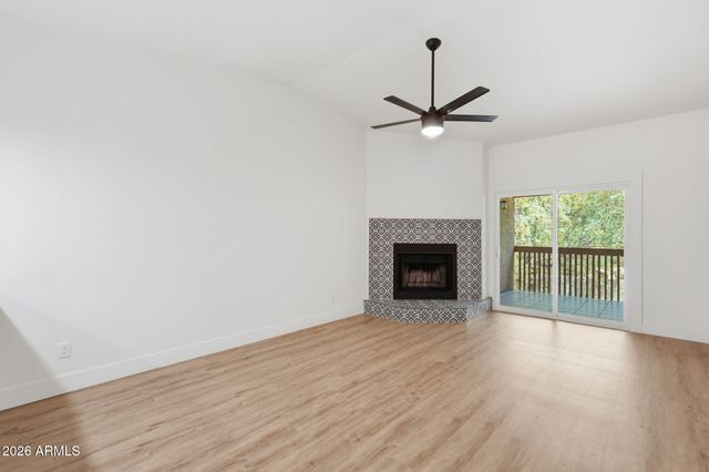 2515 N 52ND Street 208, Phoenix, AZ 85008