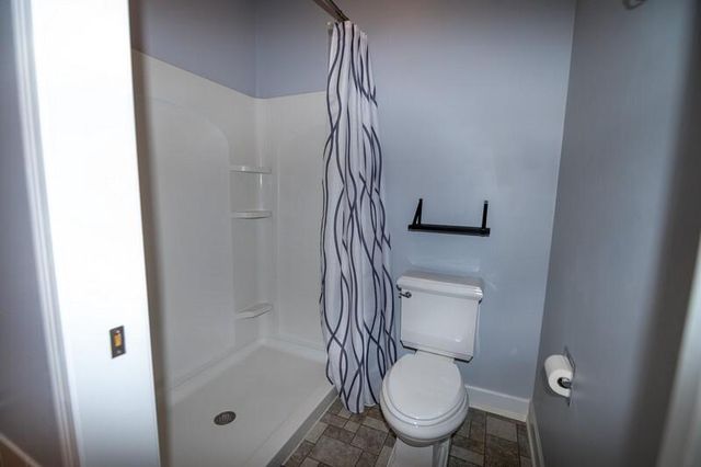 1619 N Farwell AVENUE #201, Milwaukee, WI 53202