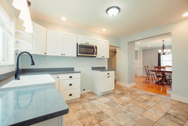 181 LEDGEVIEW AVENUE, Fond Du Lac, WI 54935