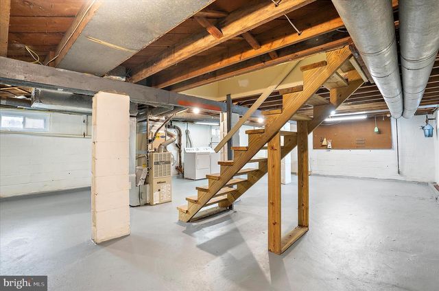 631 CRESSWELL RD, Baltimore, MD 21225