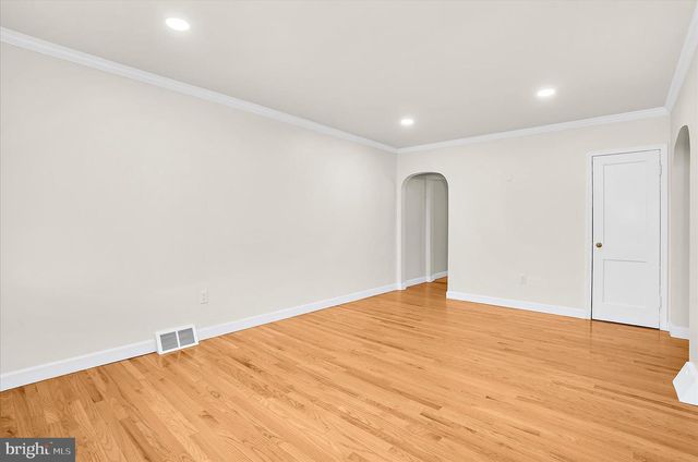 631 CRESSWELL RD, Baltimore, MD 21225