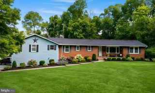 909 EMORY CHURCH RD, Upperco, MD 21155