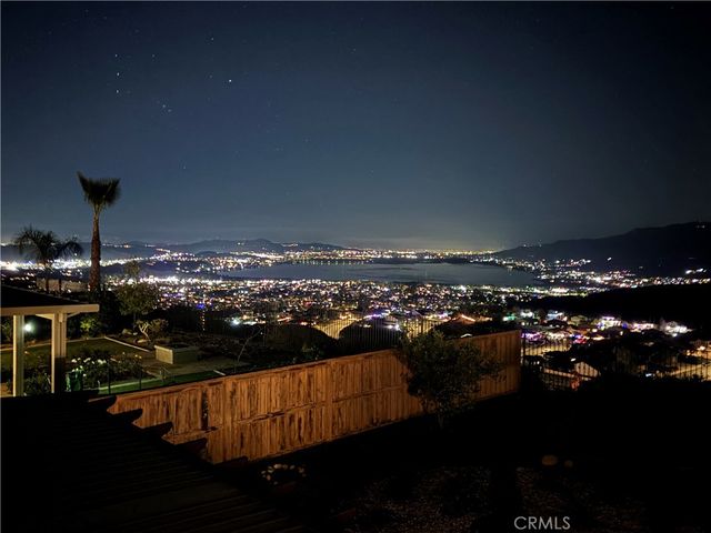 29223 Woodbridge Street, Lake Elsinore, CA 92530