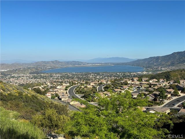 29223 Woodbridge Street, Lake Elsinore, CA 92530