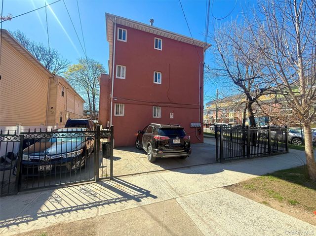 9703 191st Street, Hollis, NY 11423