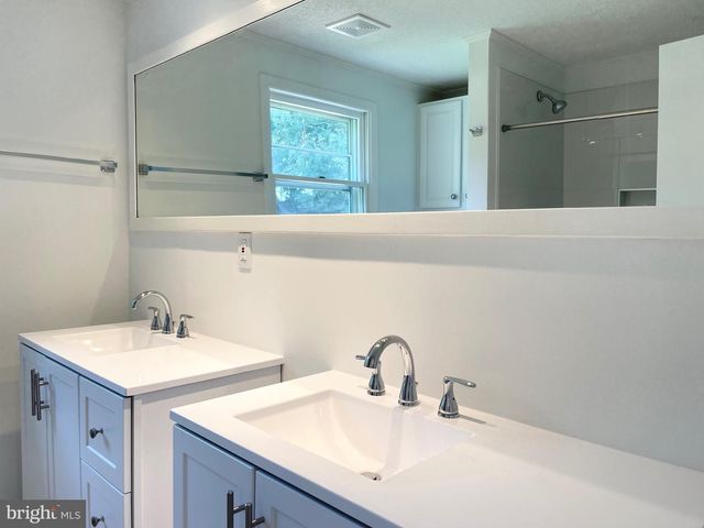 9715 SPENCER, Ijamsville, MD 21754