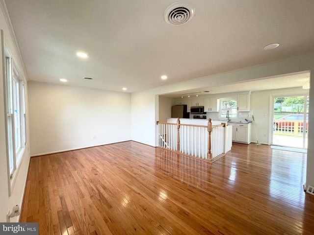 9715 SPENCER, Ijamsville, MD 21754