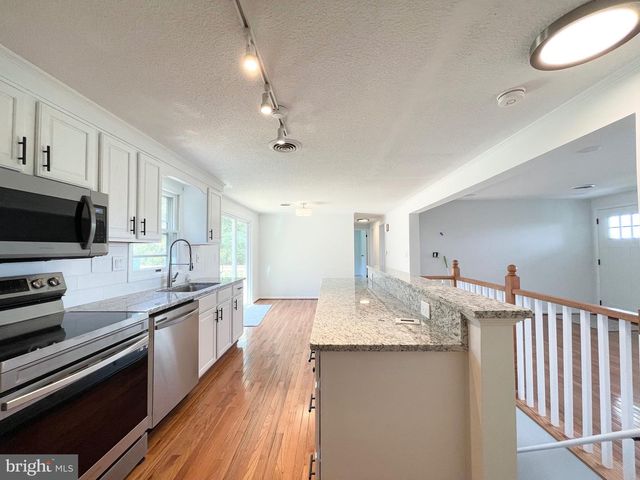 9715 SPENCER, Ijamsville, MD 21754