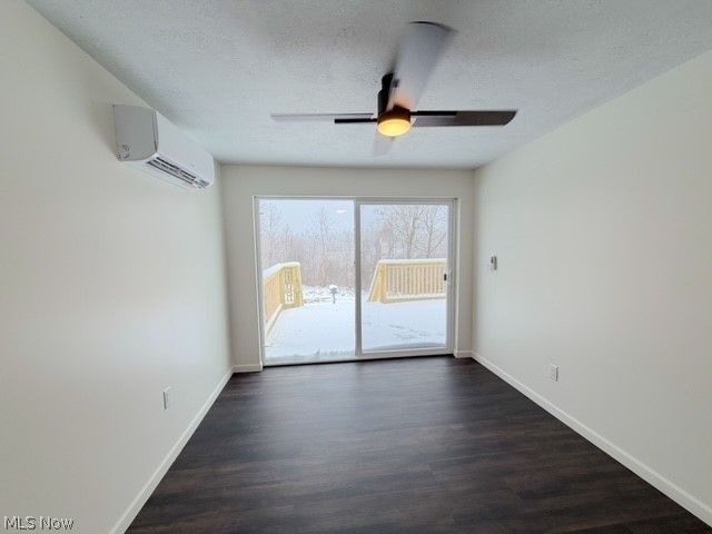 1634 Roxford Church Road SE, Dennison, OH 44621