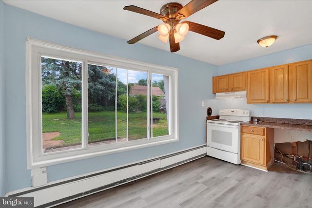 1417 CONTINENTAL RD, York, PA 17404