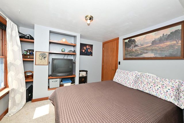 W944 Shorewood DRIVE, East Troy, WI 53120