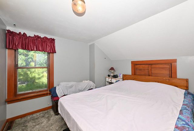 W944 Shorewood DRIVE, East Troy, WI 53120