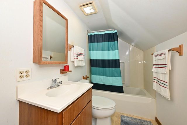 W944 Shorewood DRIVE, East Troy, WI 53120