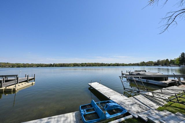 W944 Shorewood DRIVE, East Troy, WI 53120