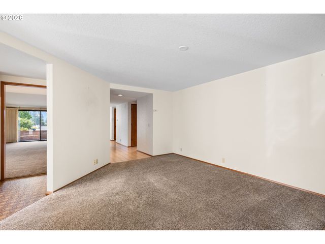 15614 Se 23RD St, Vancouver, WA 98683