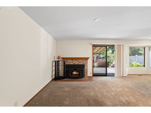 15614 Se 23RD St, Vancouver, WA 98683