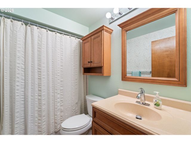 15614 Se 23RD St, Vancouver, WA 98683