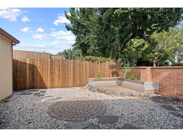 15614 Se 23RD St, Vancouver, WA 98683