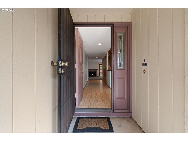 15614 Se 23RD St, Vancouver, WA 98683