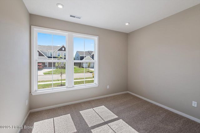 10509 Vista View Dr, Louisville, KY 40291