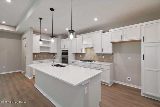 10509 Vista View Dr, Louisville, KY 40291