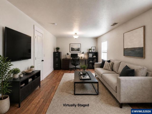 957 SW Fellows St, Mcminnville, OR 97128