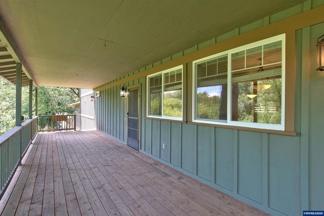 957 SW Fellows St, Mcminnville, OR 97128