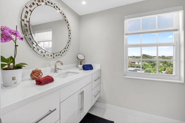 950 De Soto Road 5a, Boca Raton, FL 33432
