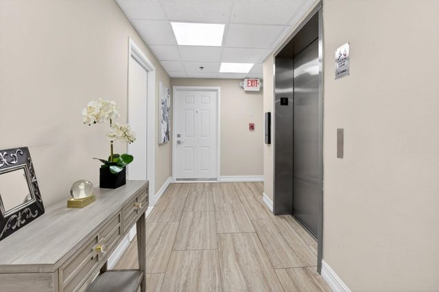 950 De Soto Road 5a, Boca Raton, FL 33432