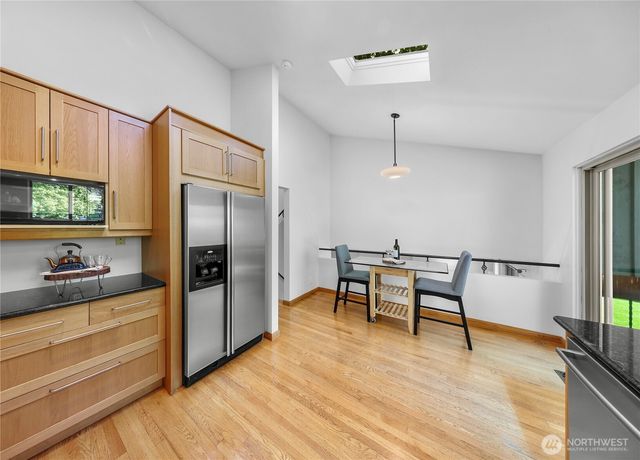 13800 SE 21st Street, Bellevue, WA 98005