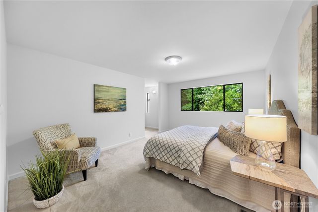13800 SE 21st Street, Bellevue, WA 98005