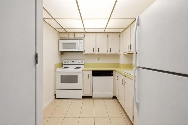 3540 S Ocean Boulevard 808w, South Palm Beach, FL 33480