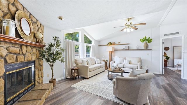 6125 SHIRLEY AVENUE, Gibsonton, FL 33534