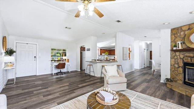 6125 SHIRLEY AVENUE, Gibsonton, FL 33534