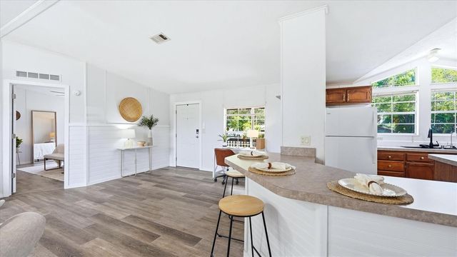 6125 SHIRLEY AVENUE, Gibsonton, FL 33534