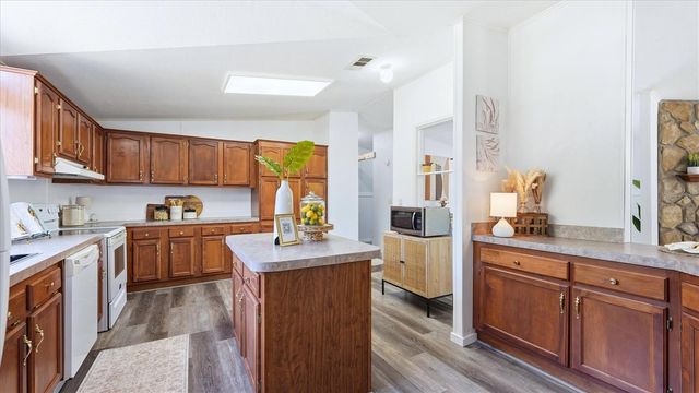 6125 SHIRLEY AVENUE, Gibsonton, FL 33534