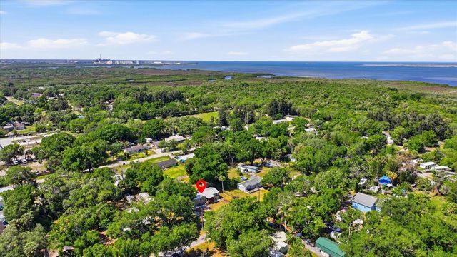 6125 SHIRLEY AVENUE, Gibsonton, FL 33534