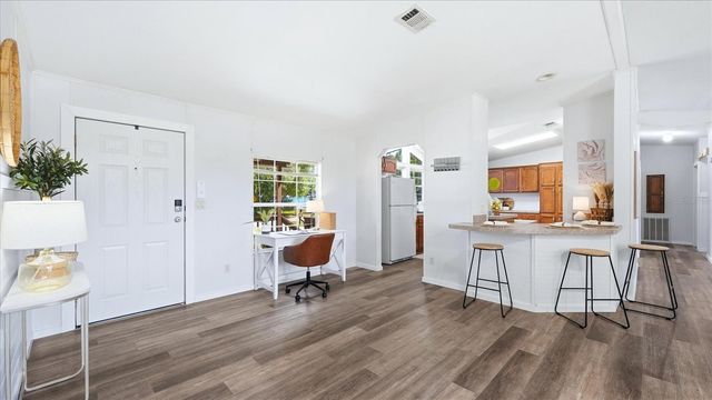 6125 SHIRLEY AVENUE, Gibsonton, FL 33534